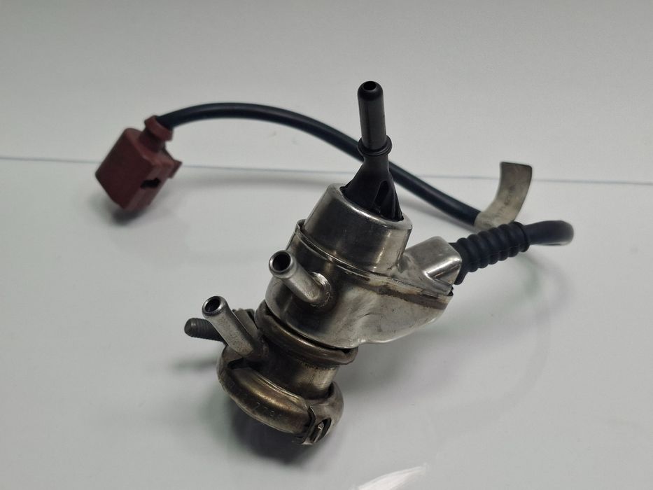 Injector Adblue VOLKSWAGEN CADDY IV Estate SAB, SAJ 2015 - >2.0 TDI CU