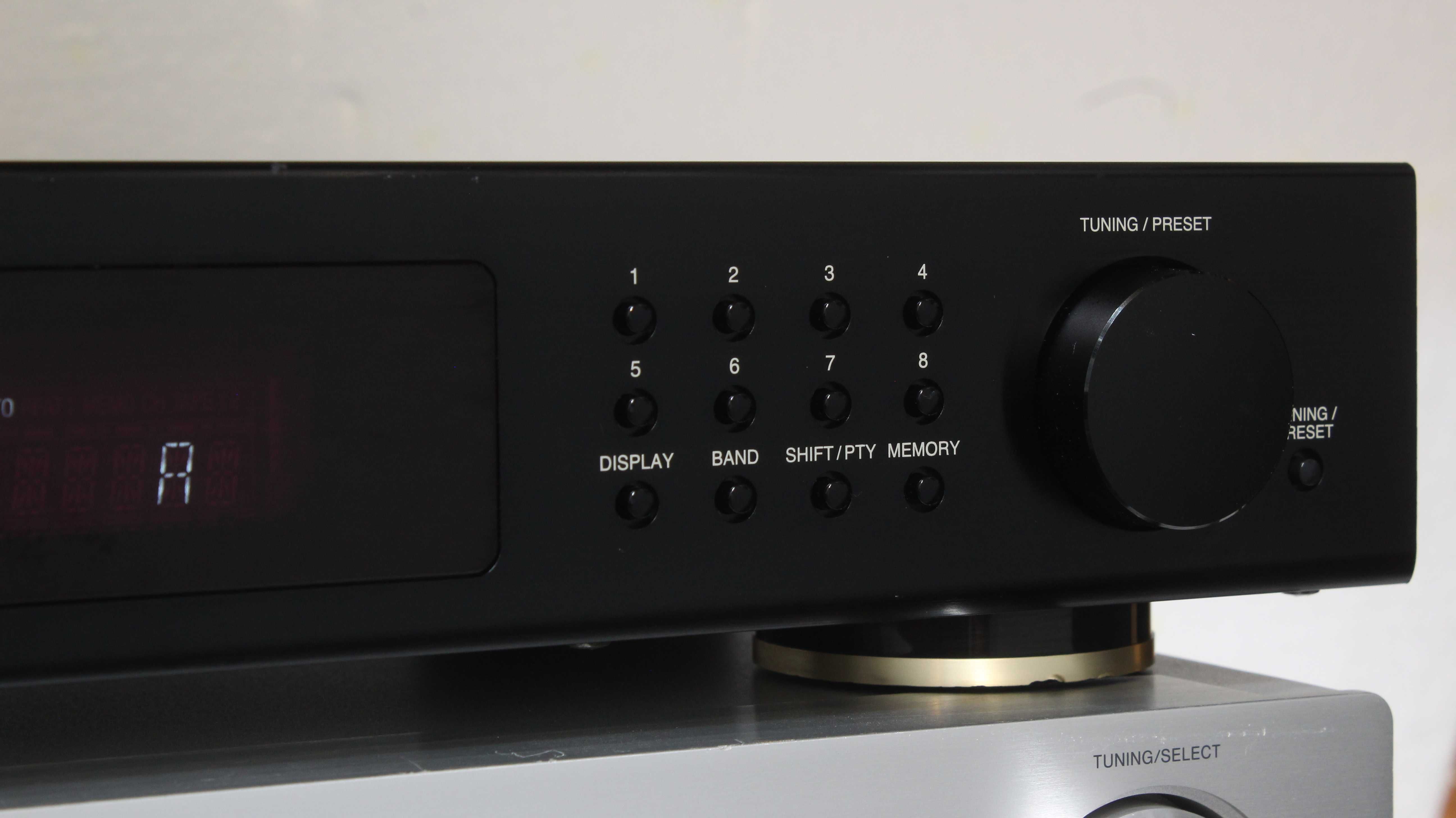 Defect ! Tuner Philips,Sony,Denon.