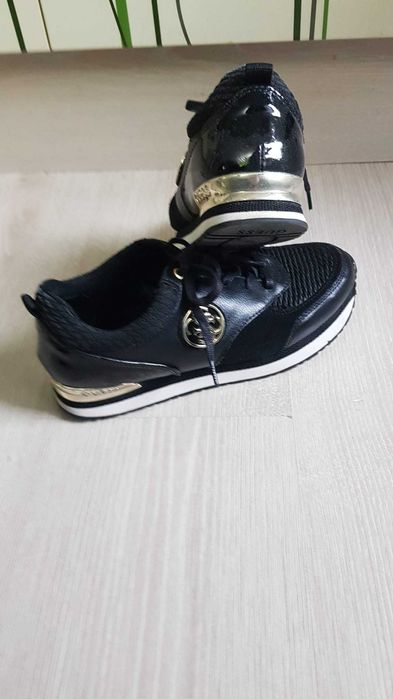 Adidasi Guess sport, de dama