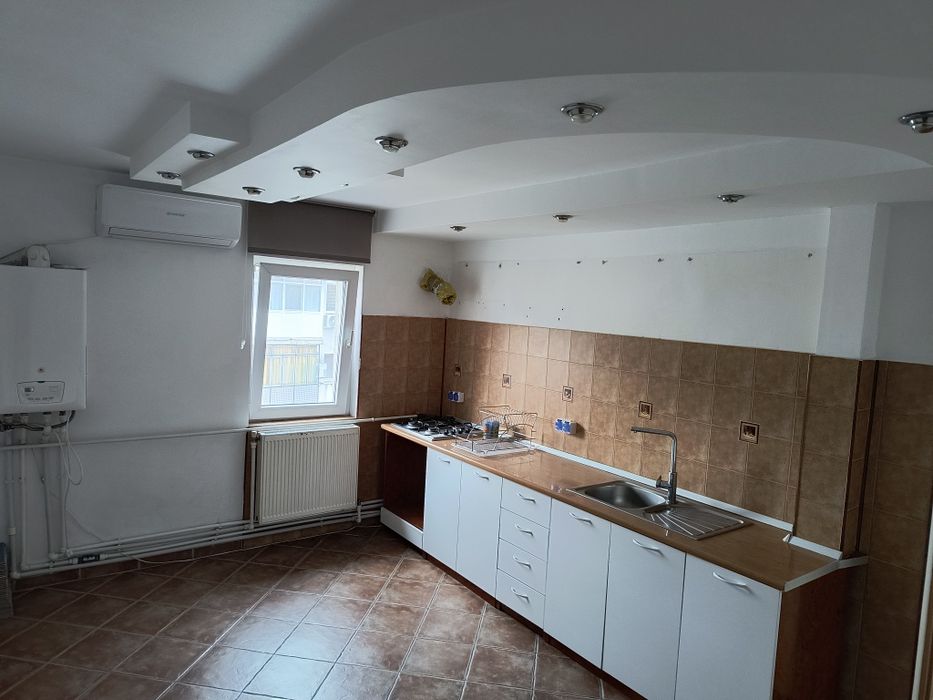 Vand apartament 55 mp, Unirii Sud
