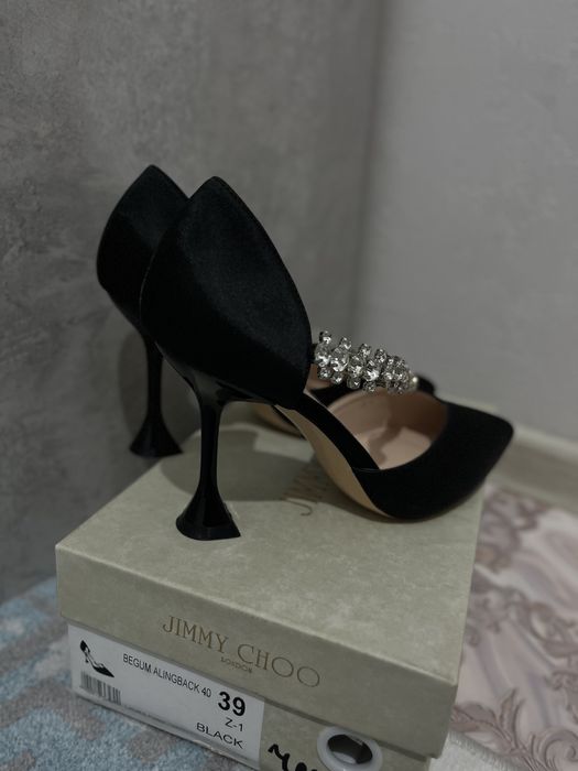 Туфли от Jimmy Choo размер 39