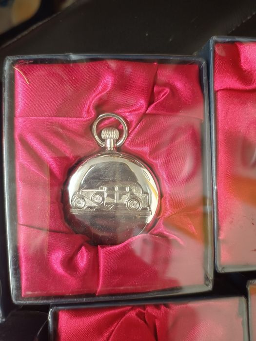 НОВ Джобен Часовник Часовници 5 лв за брой