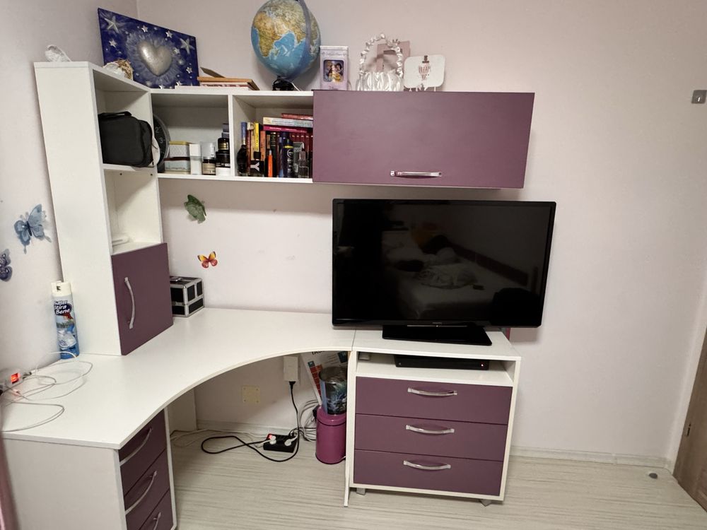 Se vinde mobila tineret