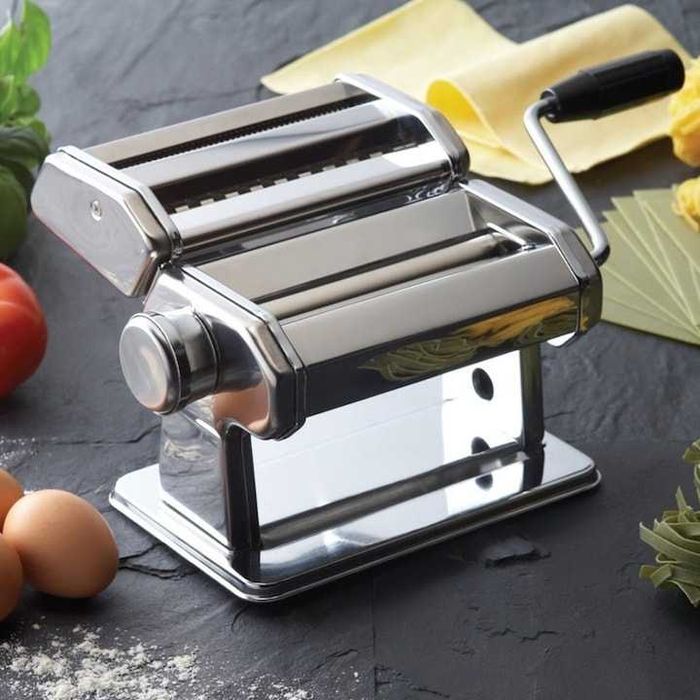 Masina de facut taitei si spaghete,cu 6 dimensiuni de taiere,nouă