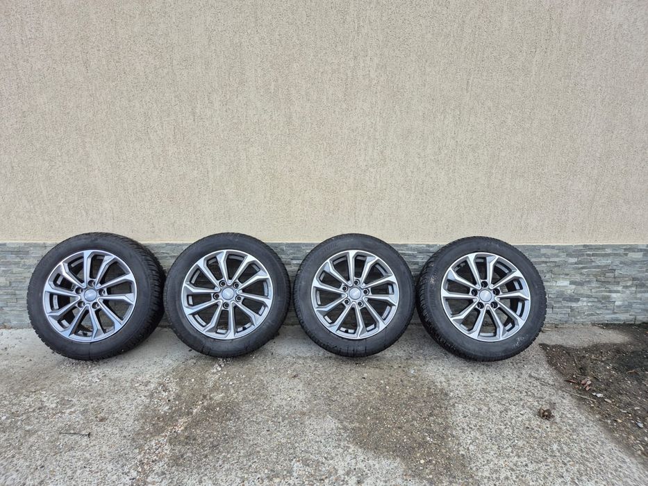 Vând Hyundai Elantra 2022 Întreținută exemplar-Unic proprietar