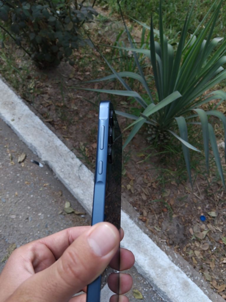 Samsung a35 5g A+ holatda