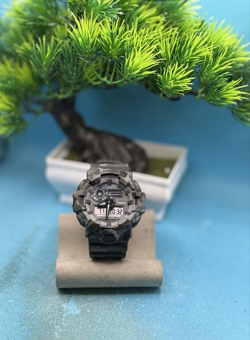 Мъжии часовник CASIO G-SHOCK GA-700CM
