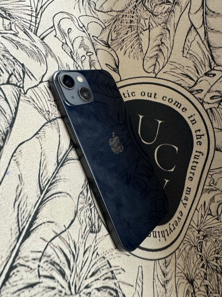 iPhone 13 128gb - отличен