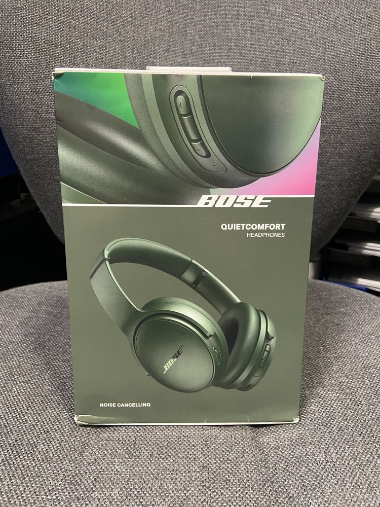 MDM vinde: Casti Bose Quietcomfort Headphones, Cypress Green.