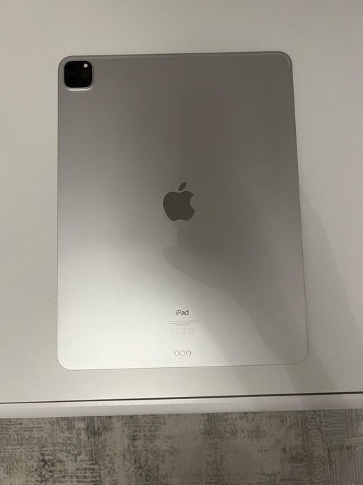 iPad Pro 12.9 inch, 256GB 4 поколение