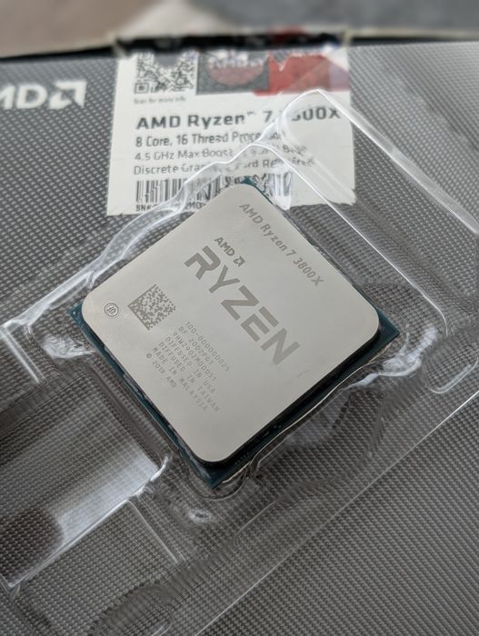 Procesor Ryzen 7 3800x