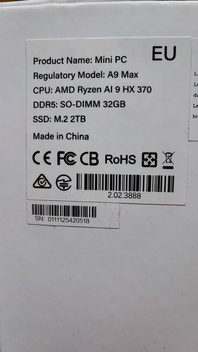 Mini PC Geekom A9MAX Ryzen AI 9 HX 370 nou