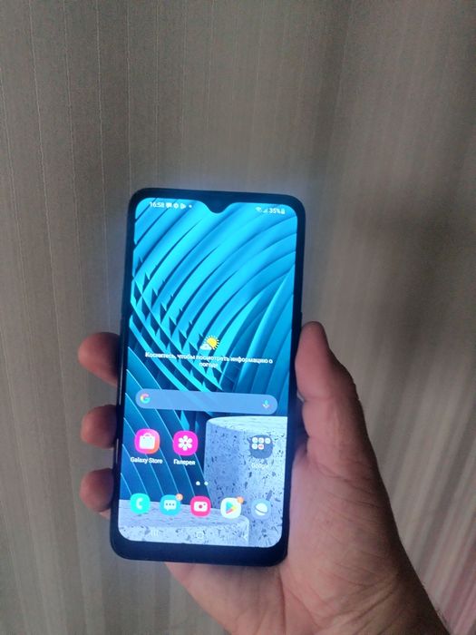 Продам Samsung A10s 32gbb