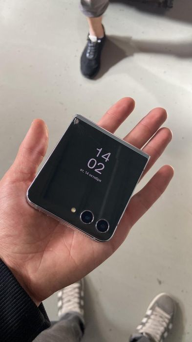 Samsung Z flip 5