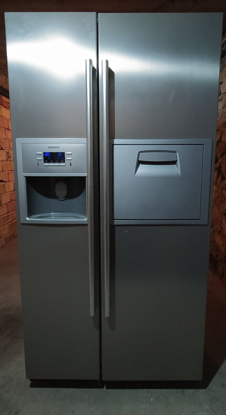 Хладилник Siemens side-by-side KA60NA40