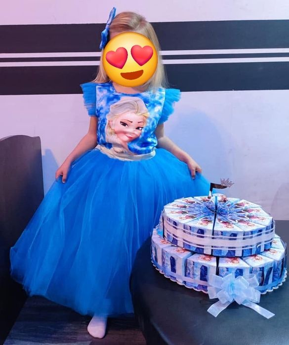 Дълга рокля на Елза