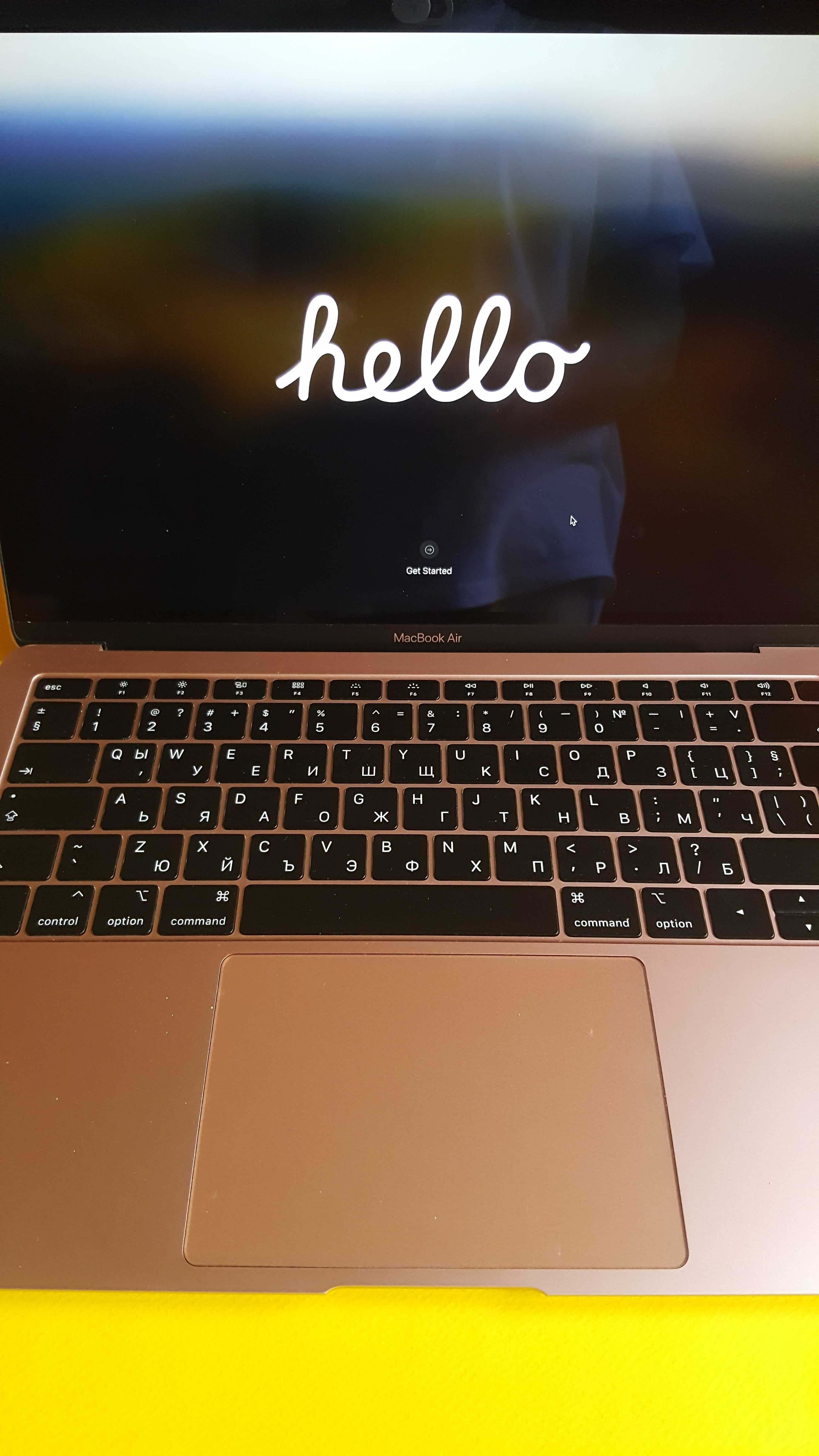 MacBook Air (Retina, 13-inch) A1932