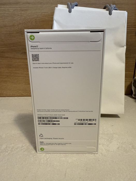 Iphone 17  256 GB Неразопакован черен