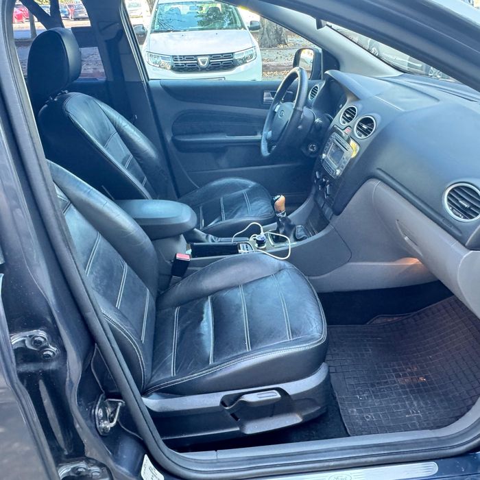 Ford focus 1.6d model Ghia