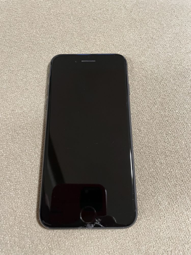 IPhone 8 64 gb gray