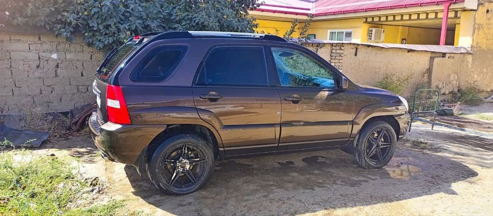 Kia Sportage сотилади