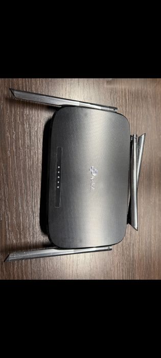 Продаю Wi-Fi модем-роутер TP-Link Archer VR300 (AC1200)