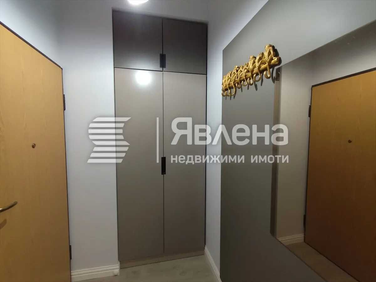 Дава се под наем Двустаен апартамент в Пловдив, Център - 72 кв.м за 550 € - Снимка #7