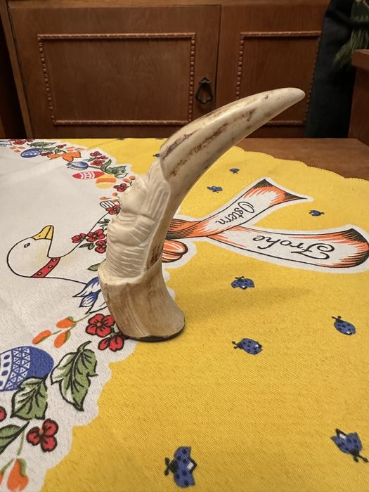 Statuetă africană - sculptură în colț de facocer - Kenya