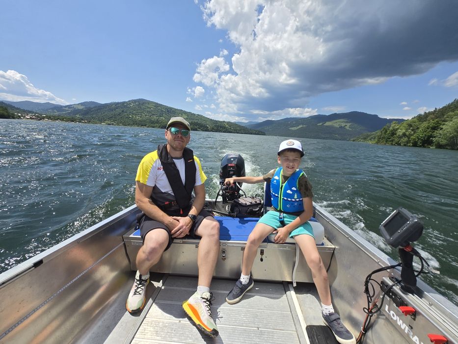 Ansamblu barca Linder, Motor Mercury 20 HP,peridoc Tiki inmatriculat