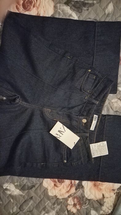 Чисто нови дамски дънки Zara