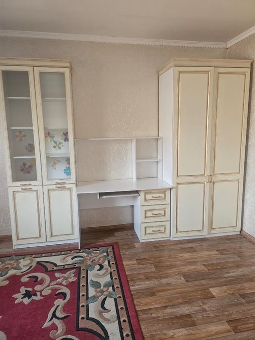 шкаф в хорошем состояние