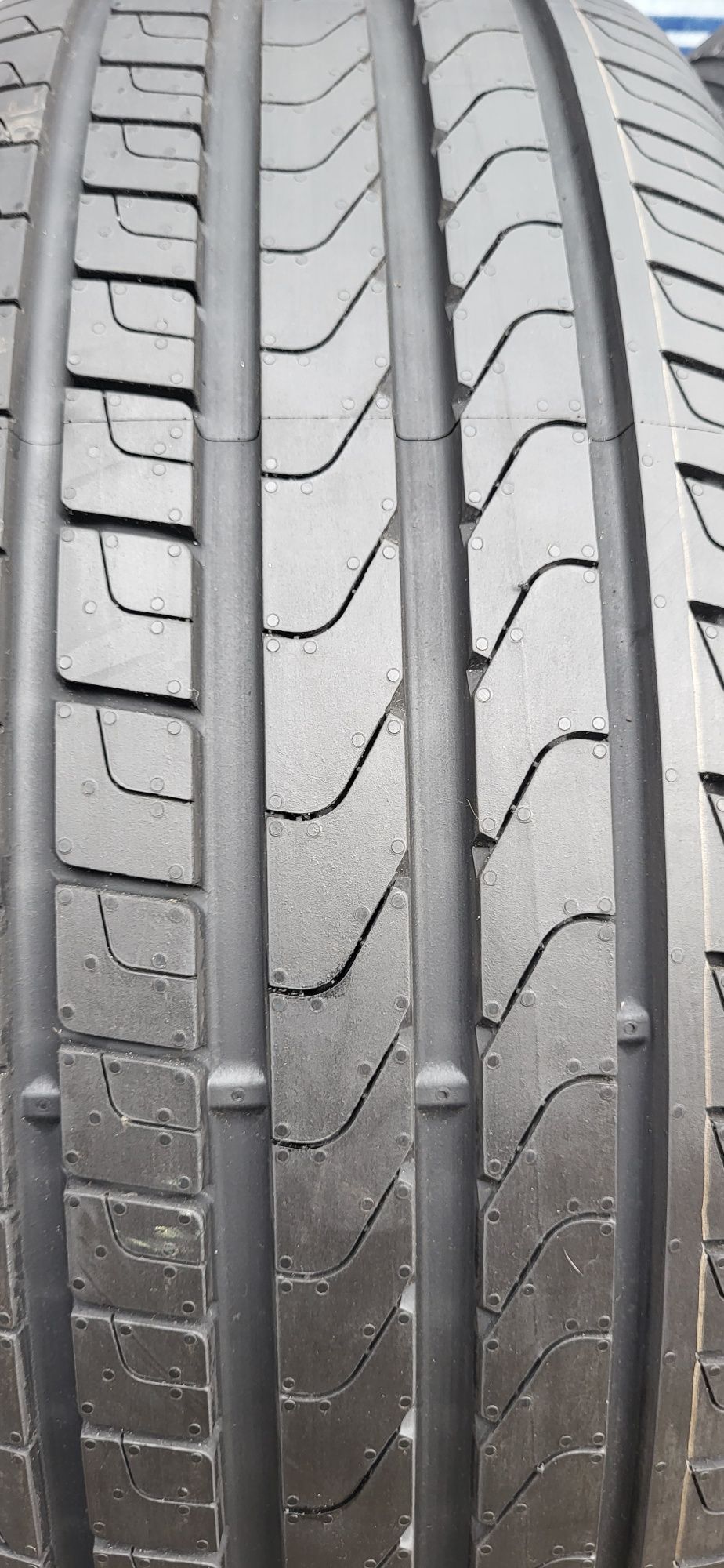4 anvelope noi 235 55 18 pirelli scorpion verde