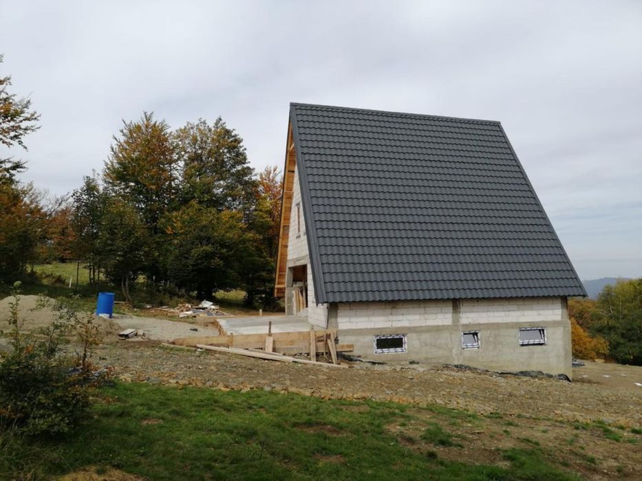 Tabla tip tigla (tigla metalică), panouri sandwich, tabla cutata,