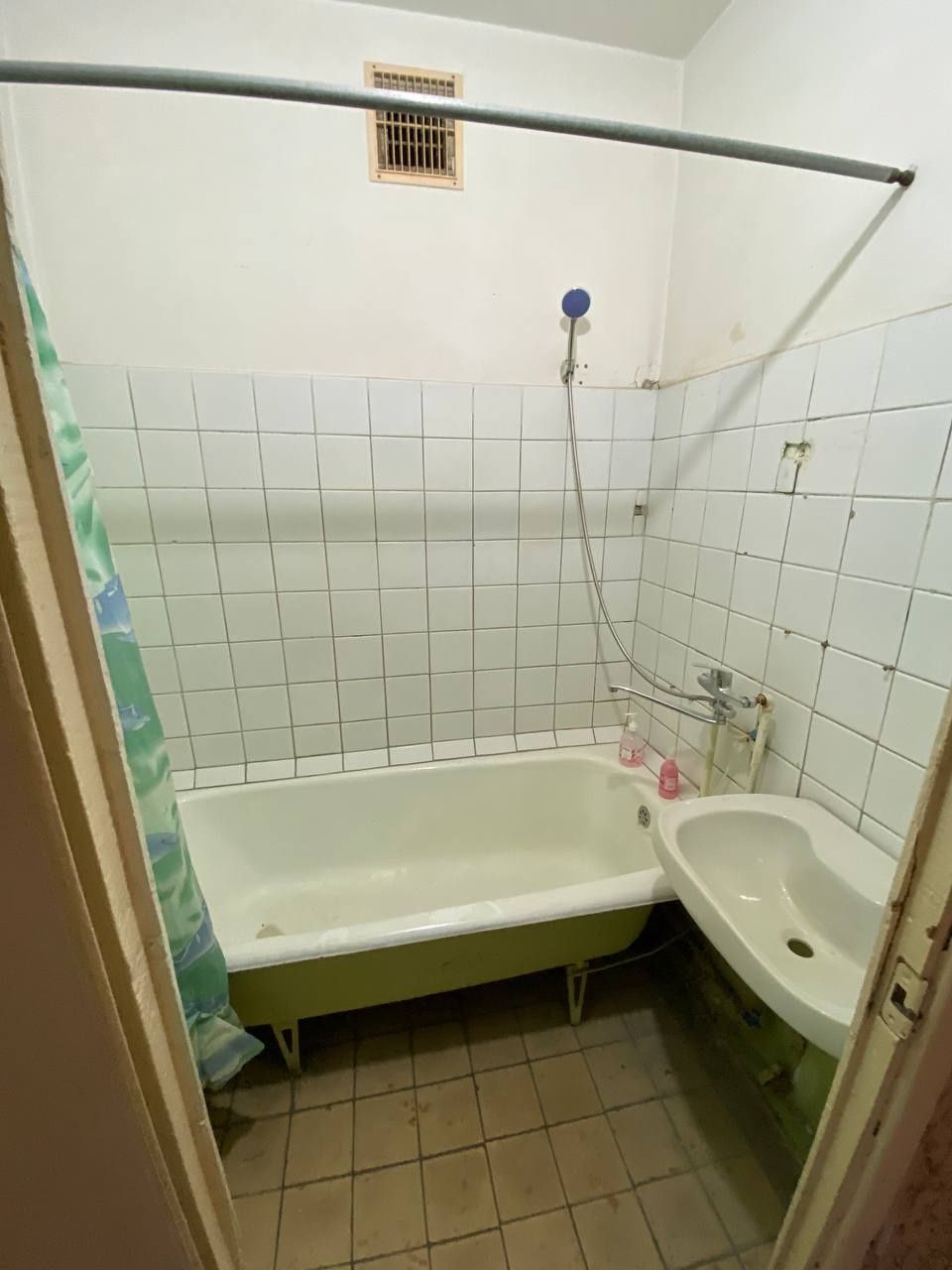 Продаётся 1/4/5 Хумоюн
