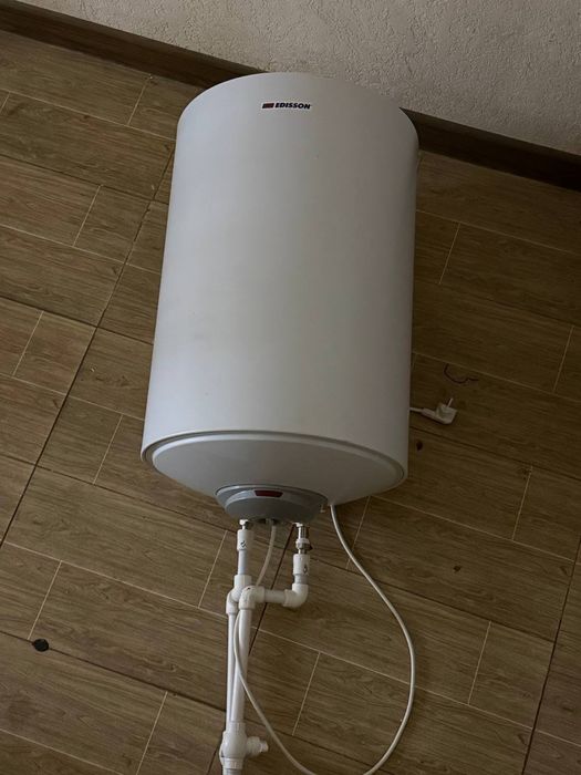 Ariston sotiladi holati yengi 1 hafta ishlagan rasiysik kotyol 80l