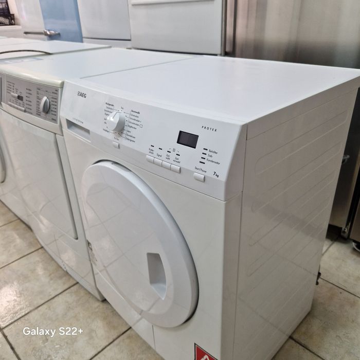 Кондензна сушилня с термопомпа 7кг А++ AEG