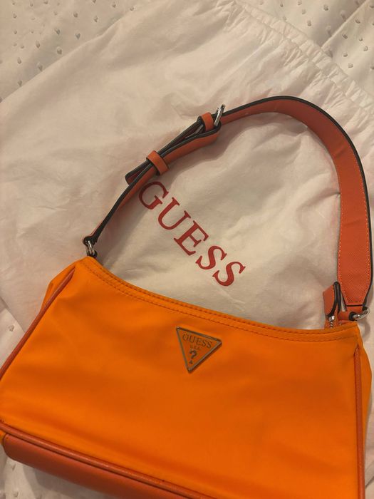 Малка Чанта Guess