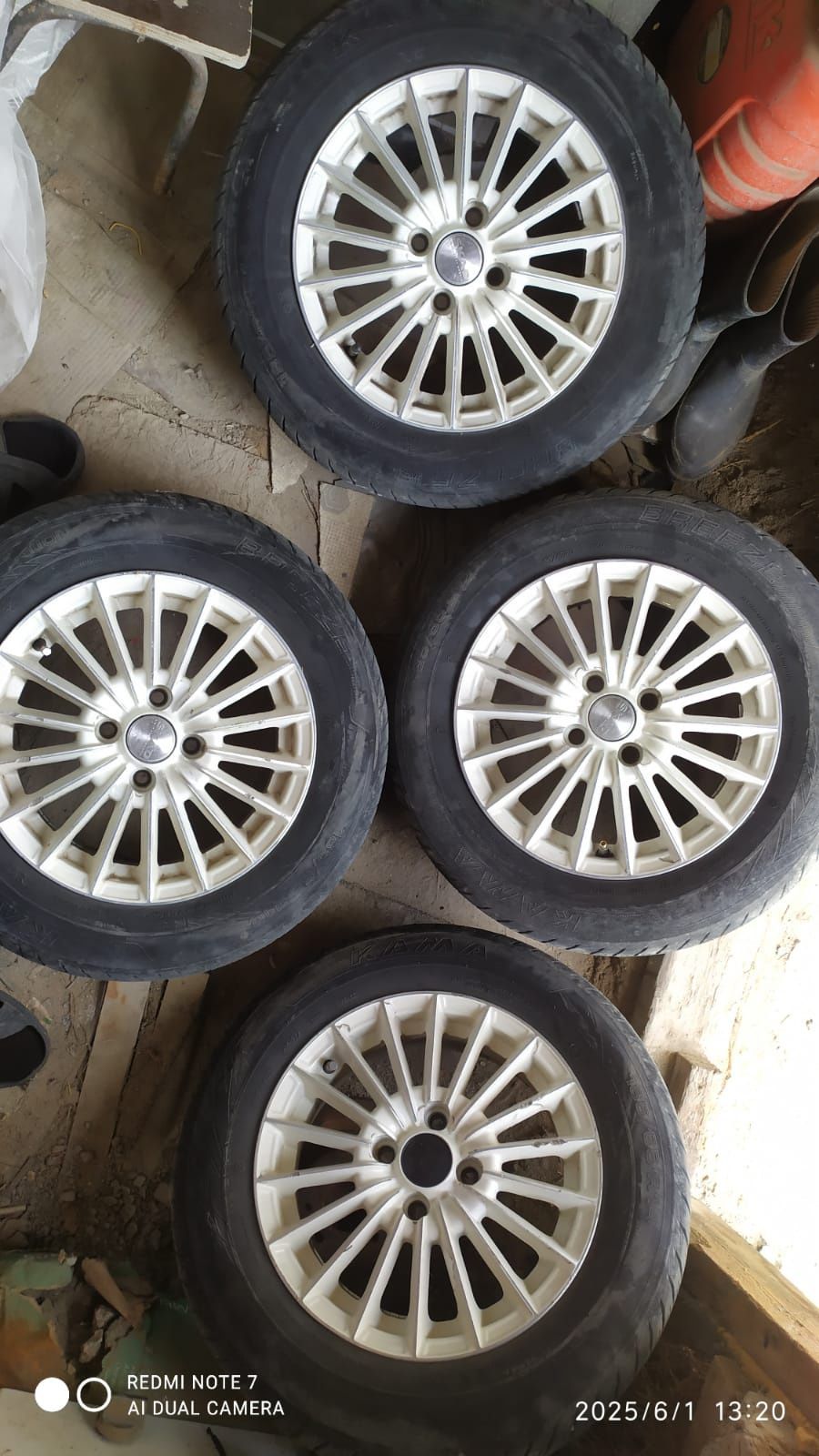 Продам титанку R14