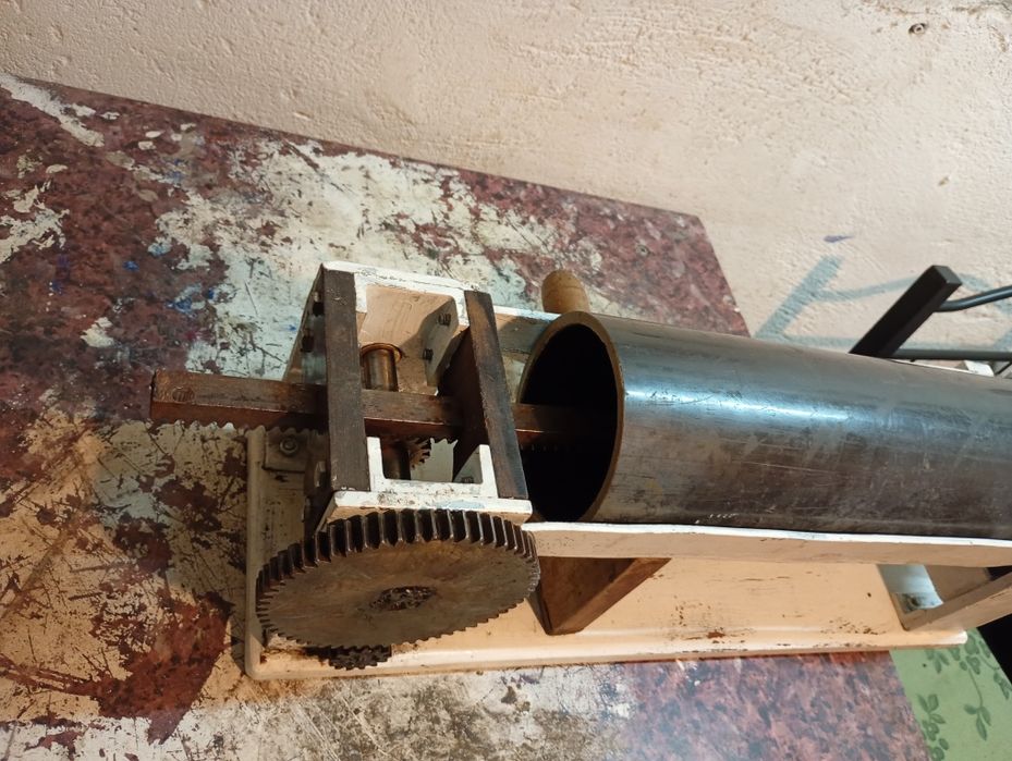 Cârnățar cu două turati