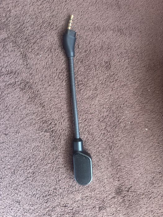 Casti hyperx cloud lll