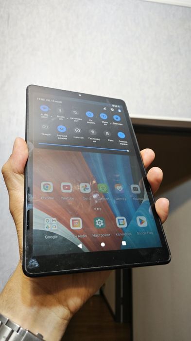 Продам планшет Lenovo Tab m8