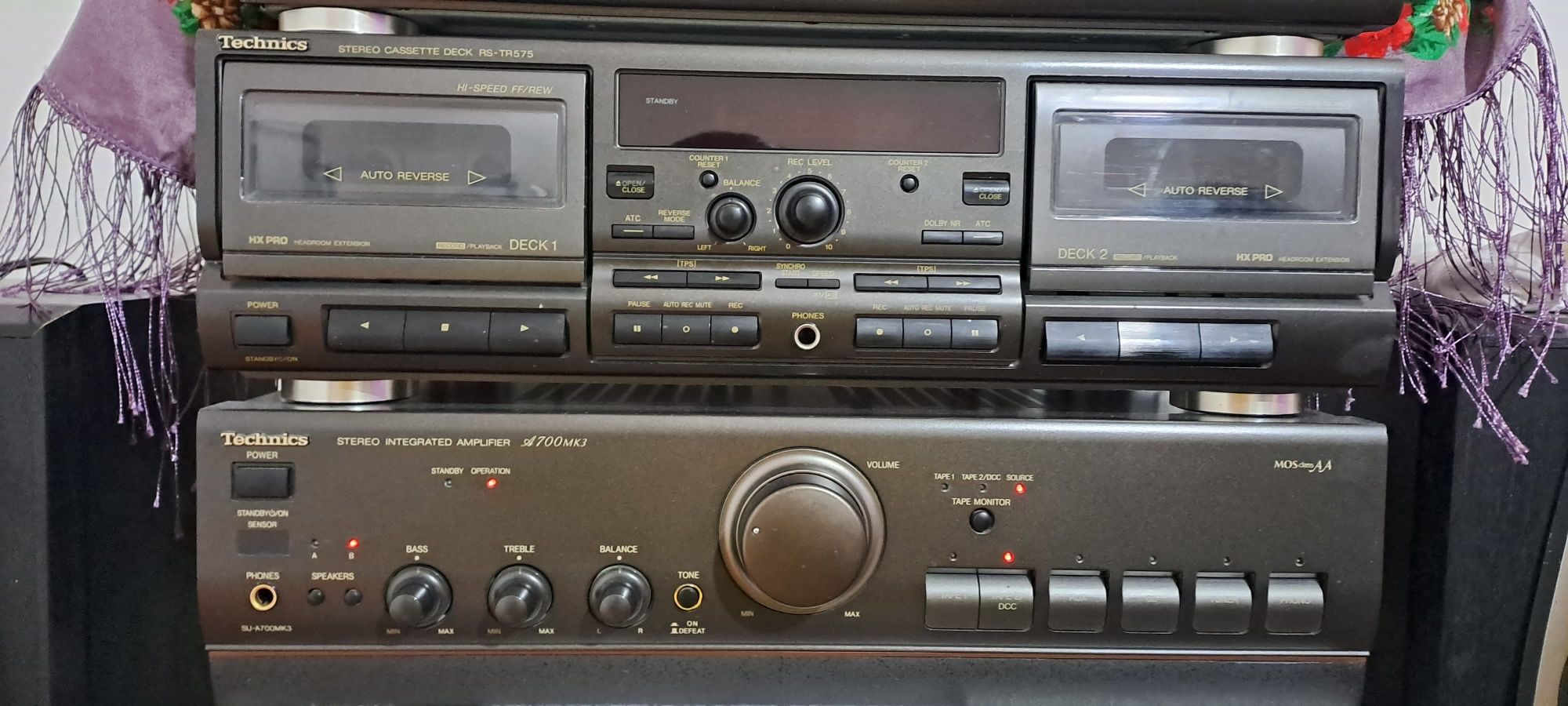 Продаётся касетная Дека и CD player