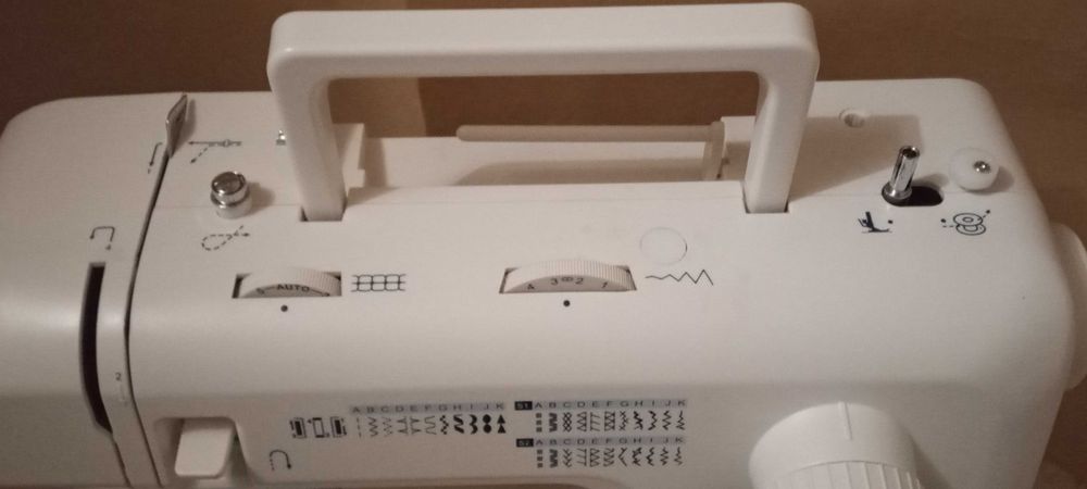 Masina de cusut SILVER CREST, in stare foarte buna