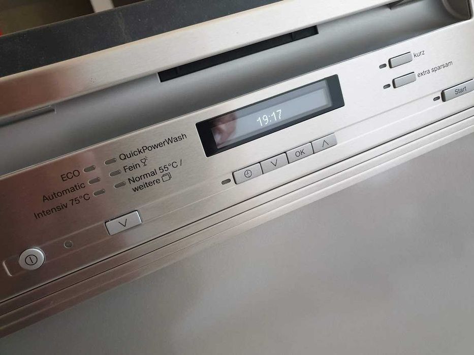 Inox Miele Auto Open QuickPower Wash Съдомиялна - Частично Вграждане