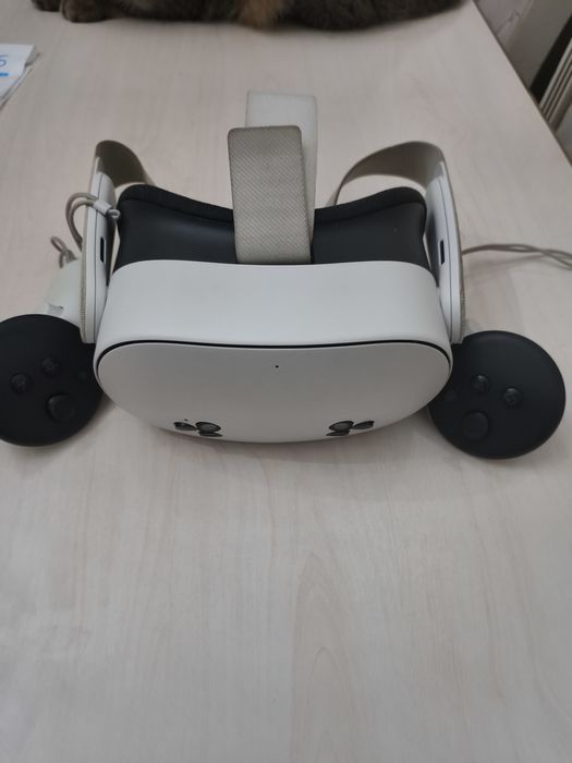 Продаю очки виртуальной реальности Oculus Quest 2s 256gb