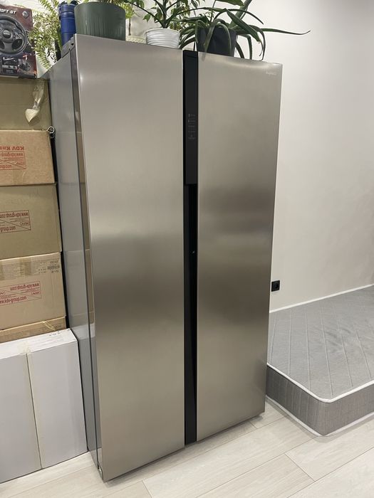 Холодильник Бирюса