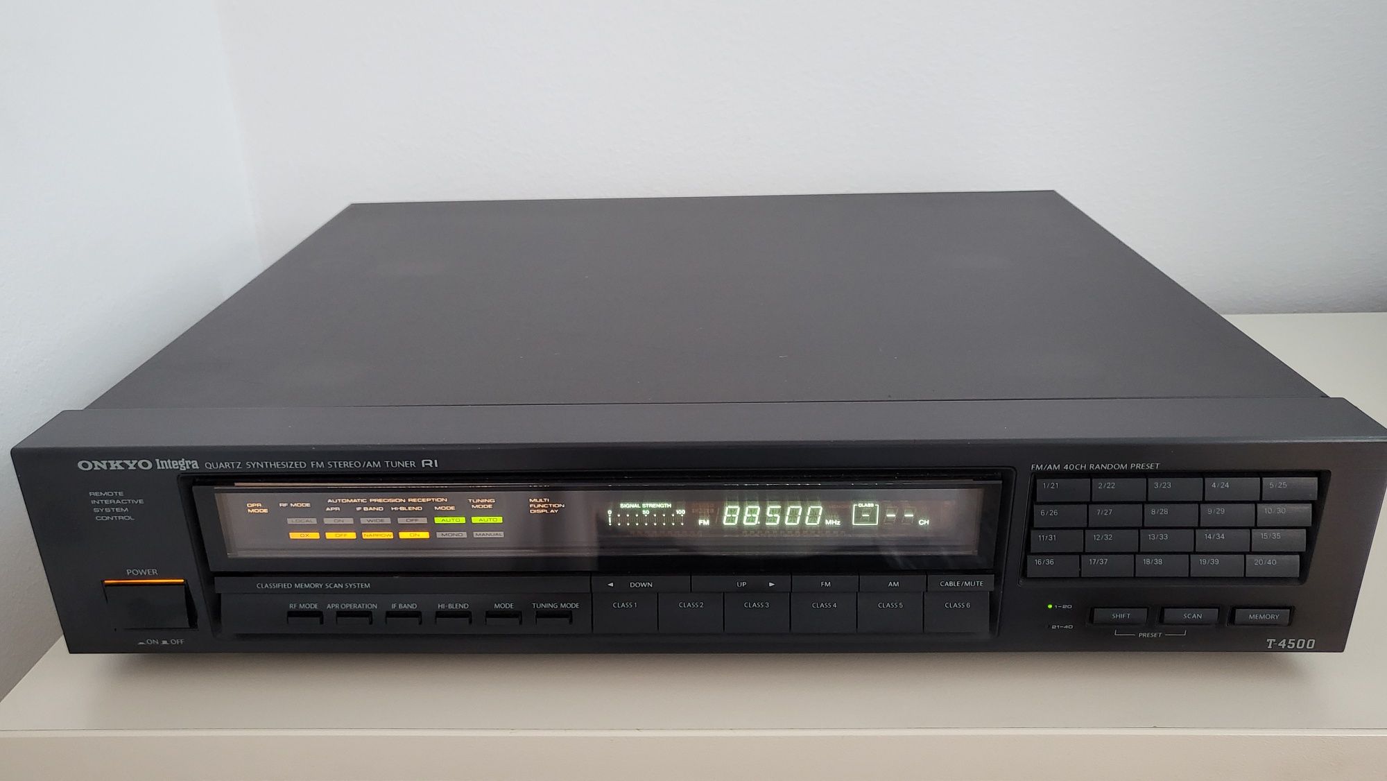 Tuner Onkyo Integra TA-4500