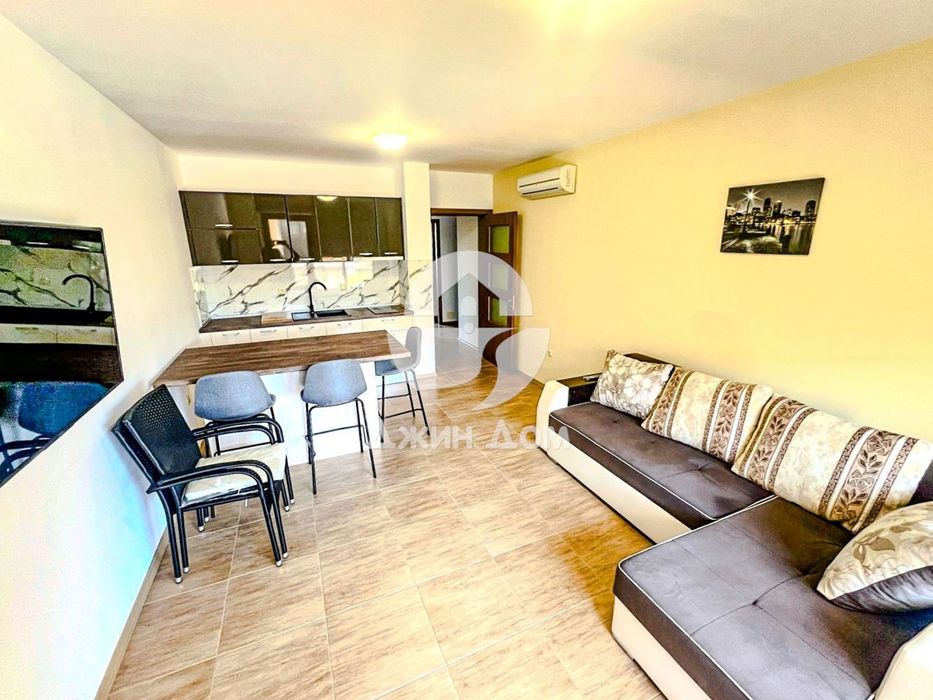 Продава се Двустаен апартамент в к.к. Слънчев бряг - 65 кв.м за 1524 €/кв.м - Снимка #1