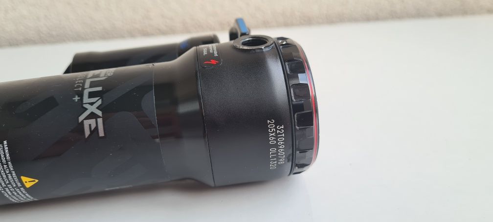 Шок RockShox super deluxe select+ 205x60 trunnion