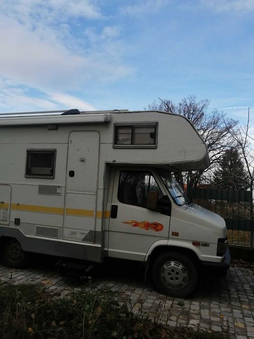 Продавам кемпер Фиат Дукато